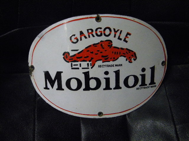 $OLD Curved Porcelain Mobiloil Gargoyle Sign